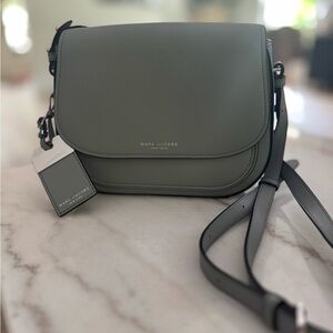 Marc Jacobs Gray Crossbody Bag Modern Minimalist Design